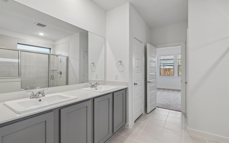 2470 Adenmore Lane, Forney, TX 75126, 4 Bedrooms Bedrooms, ,2 BathroomsBathrooms,Residential,For Sale,2470 Adenmore Lane,20838533