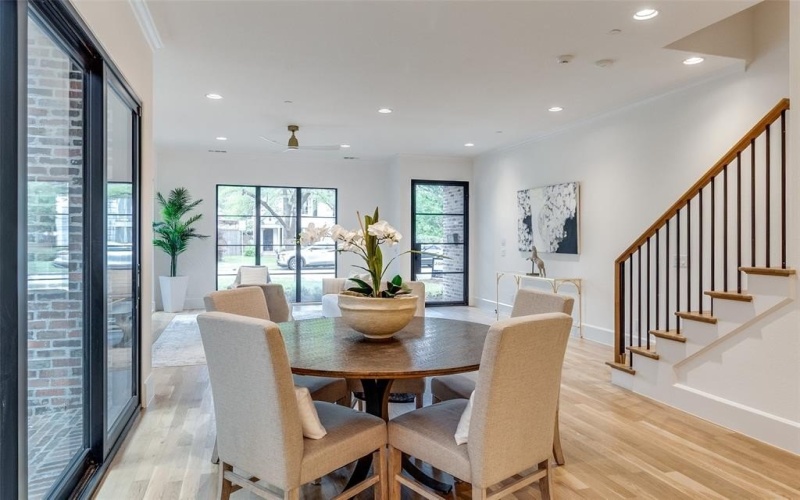 4403 EMERSON Avenue, University Park, TX 75205, 6 Bedrooms Bedrooms, ,6 BathroomsBathrooms,Residential,For Sale,4403 EMERSON Avenue,20880508
