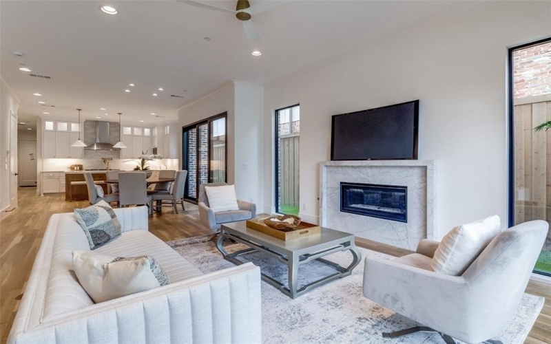 4403 EMERSON Avenue, University Park, TX 75205, 6 Bedrooms Bedrooms, ,6 BathroomsBathrooms,Residential,For Sale,4403 EMERSON Avenue,20880508