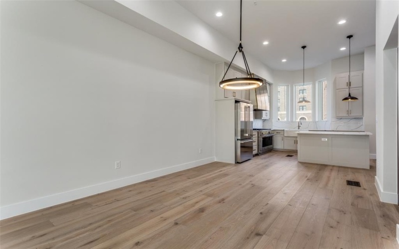 235 E Nash Street #113, Grapevine, TX 76051, 3 Bedrooms Bedrooms, ,3 BathroomsBathrooms,Residential,For Sale,235 E Nash Street,20876366