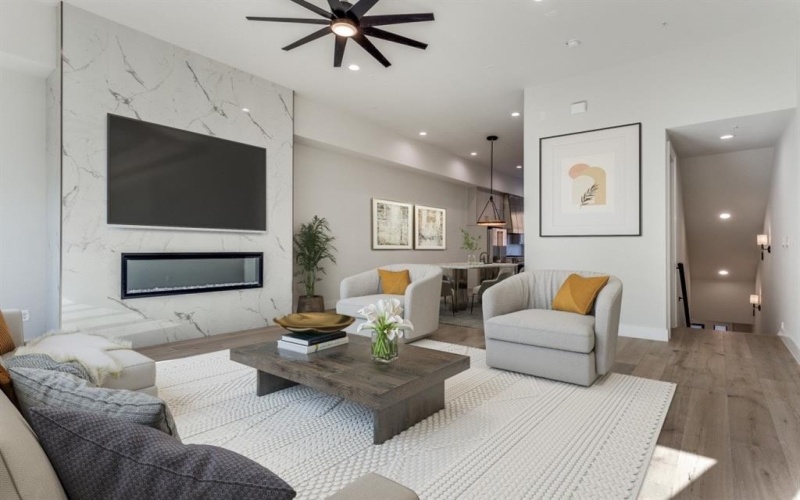 235 E Nash Street #113, Grapevine, TX 76051, 3 Bedrooms Bedrooms, ,3 BathroomsBathrooms,Residential,For Sale,235 E Nash Street,20876366