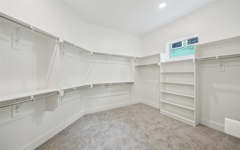 993 Stargrass Drive, Allen, TX 75013, 5 Habitaciones Habitaciones , ,6 BañosBaños,Residential,En Venta,993 Stargrass Drive,20862826