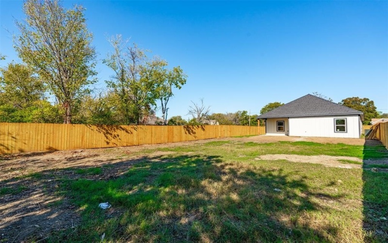 4824 Fitzhugh Avenue, Fort Worth, TX 76105, 3 Bedrooms Bedrooms, ,2 BathroomsBathrooms,Residential,For Sale,4824 Fitzhugh Avenue,20880882