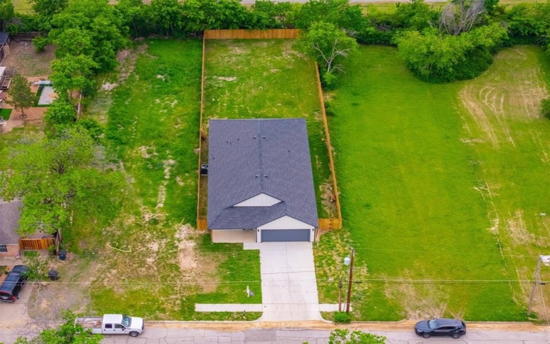 4824 Fitzhugh Avenue, Fort Worth, TX 76105, 3 Bedrooms Bedrooms, ,2 BathroomsBathrooms,Residential,For Sale,4824 Fitzhugh Avenue,20880882