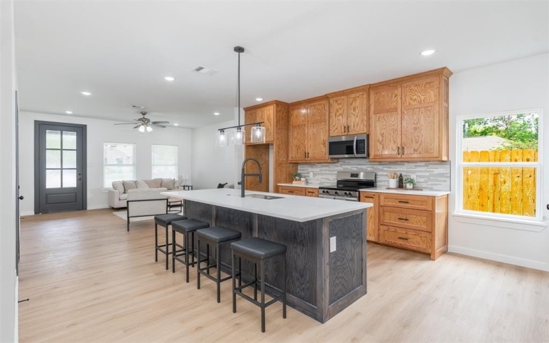 4824 Fitzhugh Avenue, Fort Worth, TX 76105, 3 Bedrooms Bedrooms, ,2 BathroomsBathrooms,Residential,For Sale,4824 Fitzhugh Avenue,20880882