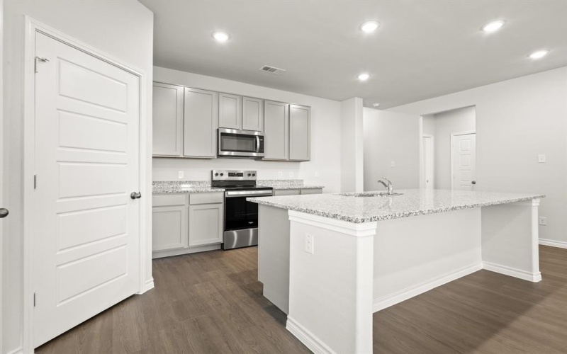 5041 Wellborn Road, Fort Worth, TX 76036, 3 Bedrooms Bedrooms, ,2 BathroomsBathrooms,Residential,For Sale,5041 Wellborn Road,20823561