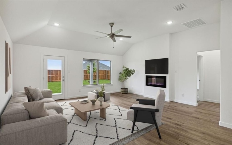 2125 Lone Star Lane, Seagoville, TX 75159, 3 Bedrooms Bedrooms, ,2 BathroomsBathrooms,Residential,For Sale,2125 Lone Star Lane,20884733