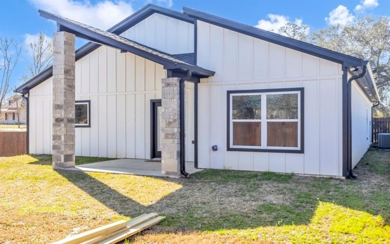 918 N Spring Street, Grand Saline, TX 75140, 3 Bedrooms Bedrooms, ,2 BathroomsBathrooms,Residential,For Sale,918 N Spring Street,20881231
