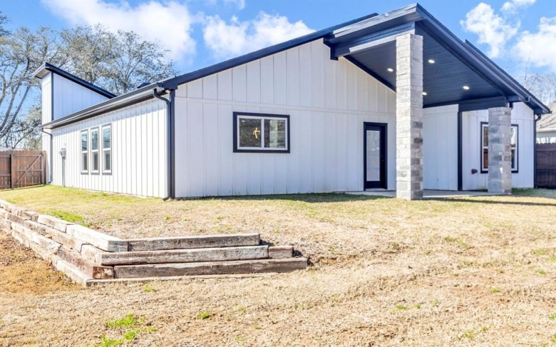 918 N Spring Street, Grand Saline, TX 75140, 3 Bedrooms Bedrooms, ,2 BathroomsBathrooms,Residential,For Sale,918 N Spring Street,20881231