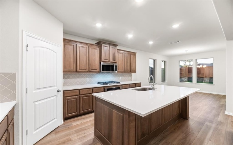 14317 Nebula Drive, Haslet, TX 76052, 4 Bedrooms Bedrooms, ,2 BathroomsBathrooms,Residential,For Sale,14317 Nebula Drive,20848883