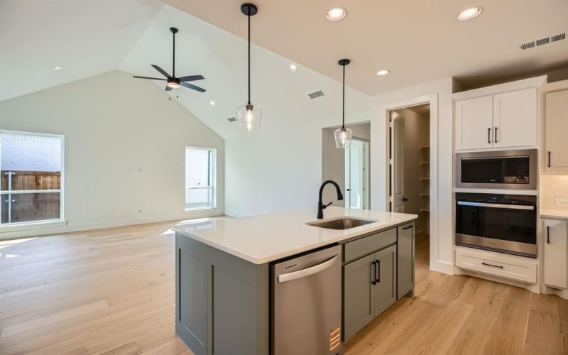 2612 Cedar Ridge Road, Celina, TX 75009, 4 Habitaciones Habitaciones , ,3 BañosBaños,Residential,En Venta,2612 Cedar Ridge Road,20834038
