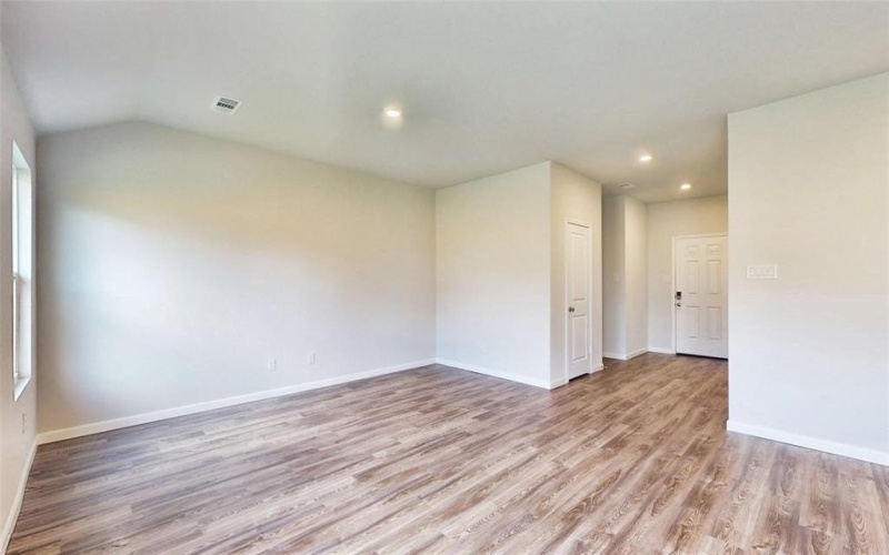 103 Annabelle Street, Cleburne, TX 76031, 3 Bedrooms Bedrooms, ,2 BathroomsBathrooms,Residential,For Sale,103 Annabelle Street,20821360