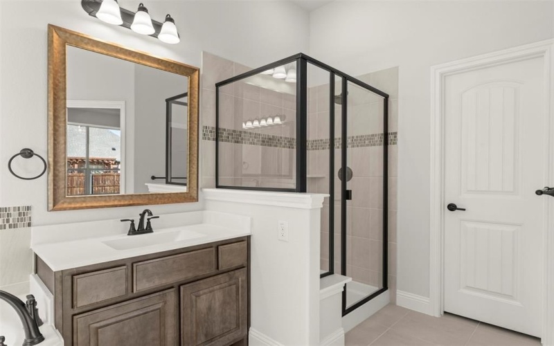 909 Meadow View Drive, Cleburne, TX 76033, 3 Bedrooms Bedrooms, ,2 BathroomsBathrooms,Residential,For Sale,909 Meadow View Drive,20827618