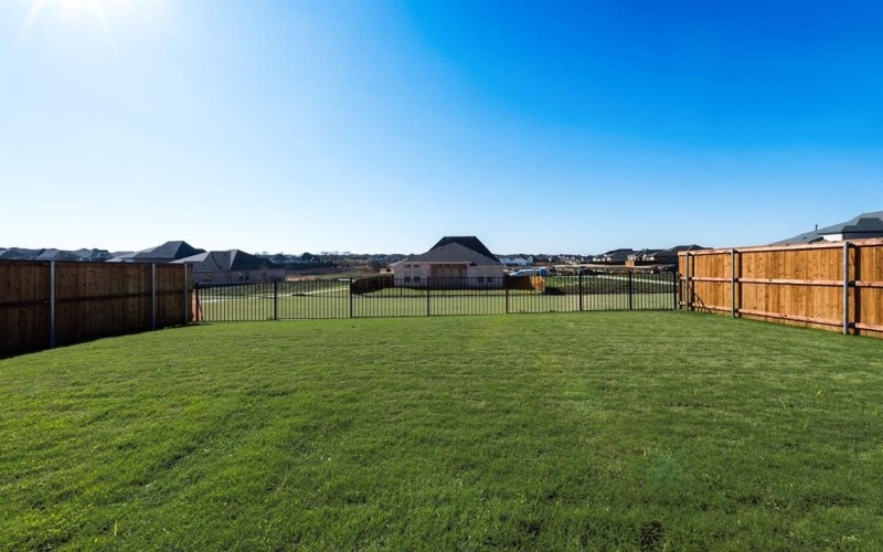 1418 Kirkdale Drive, Forney, TX 75126, 4 Bedrooms Bedrooms, ,3 BathroomsBathrooms,Residential,For Sale,1418 Kirkdale Drive,20879799