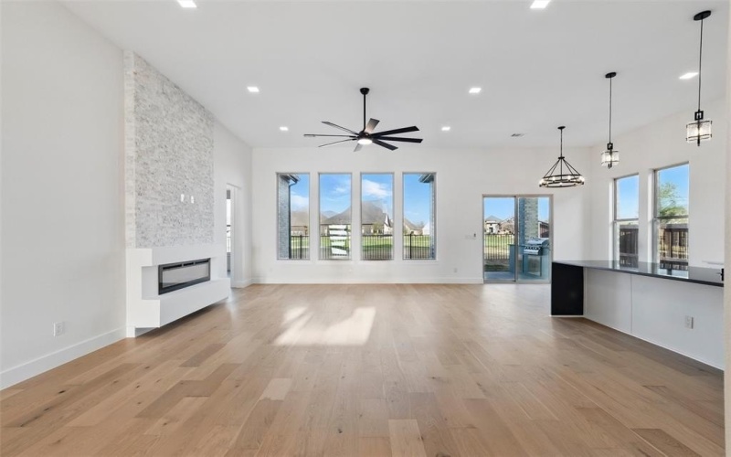 2233 Somercrest Place, Midlothian, TX 76065, 4 Bedrooms Bedrooms, ,2 BathroomsBathrooms,Residential,For Sale,2233 Somercrest Place,20887356