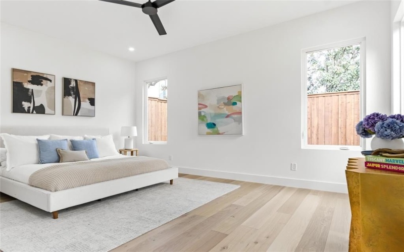 2414 Grigsby Avenue, Dallas, TX 75204, 4 Bedrooms Bedrooms, ,3 BathroomsBathrooms,Residential,For Sale,2414 Grigsby Avenue,20837343