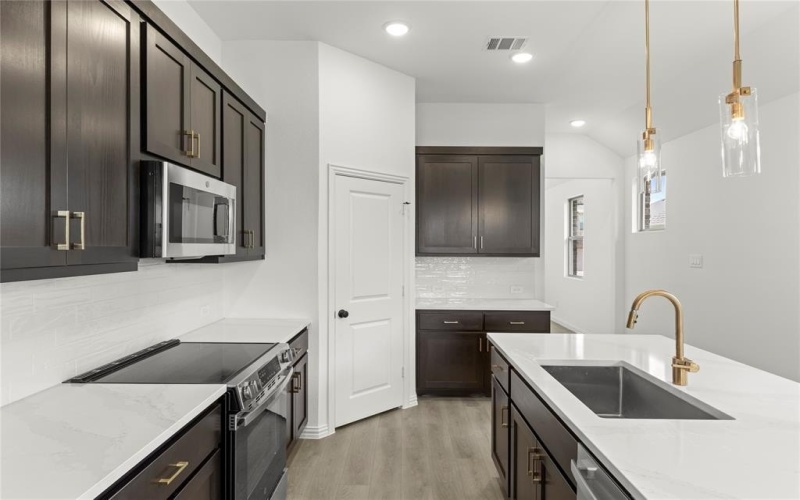 416 Waterhouse Lake Drive, Anna, TX 75409, 3 Habitaciones Habitaciones , ,2 BañosBaños,Residential,En Venta,416 Waterhouse Lake Drive,20879964
