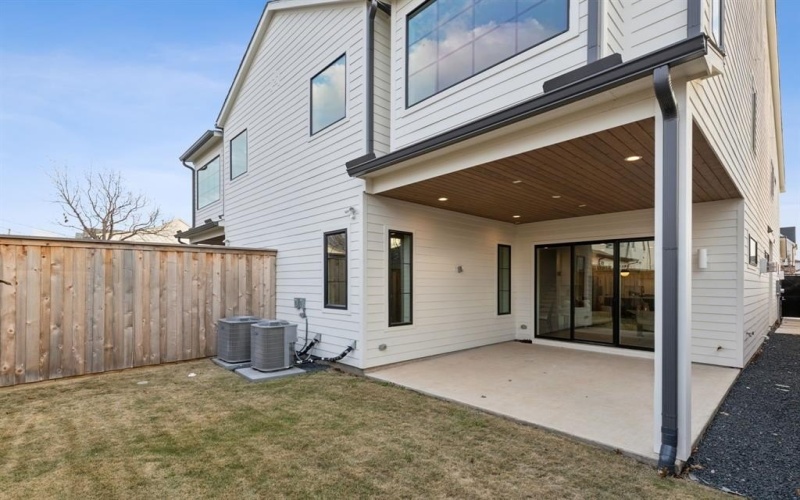 4601 Hopkins Avenue, Dallas, TX 75209, 3 Habitaciones Habitaciones , ,2 BañosBaños,Residential,En Venta,4601 Hopkins Avenue,20818629