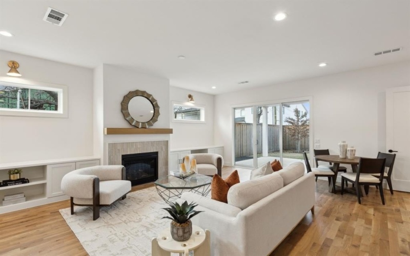 4601 Hopkins Avenue, Dallas, TX 75209, 3 Habitaciones Habitaciones , ,2 BañosBaños,Residential,En Venta,4601 Hopkins Avenue,20818629