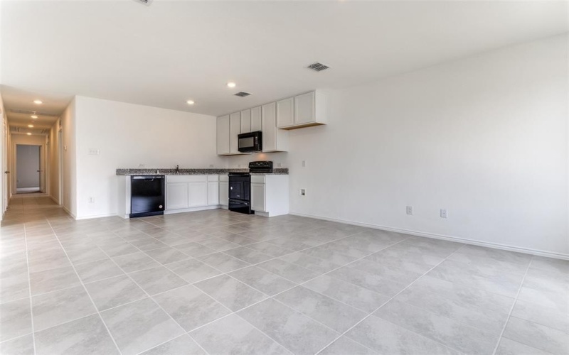155 Sunflower Street, Princeton, TX 75407, 4 Bedrooms Bedrooms, ,2 BathroomsBathrooms,Residential Lease,For Rent,155 Sunflower Street,20877979