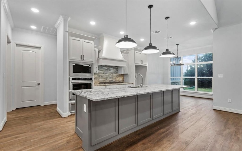3702 Dry Creek Road, Granbury, TX 76049, 3 Bedrooms Bedrooms, ,3 BathroomsBathrooms,Residential,For Sale,3702 Dry Creek Road,20819457