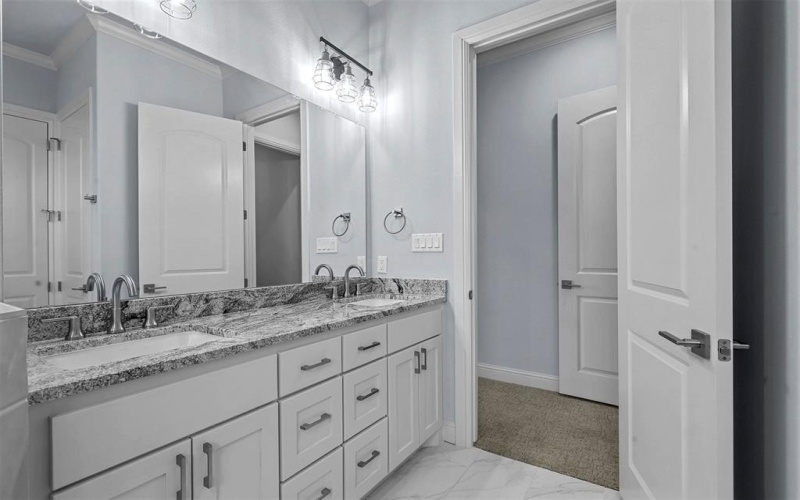 3702 Dry Creek Road, Granbury, TX 76049, 3 Bedrooms Bedrooms, ,3 BathroomsBathrooms,Residential,For Sale,3702 Dry Creek Road,20819457
