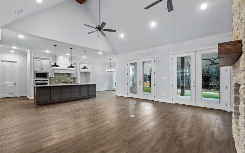 3702 Dry Creek Road, Granbury, TX 76049, 3 Bedrooms Bedrooms, ,3 BathroomsBathrooms,Residential,For Sale,3702 Dry Creek Road,20819457