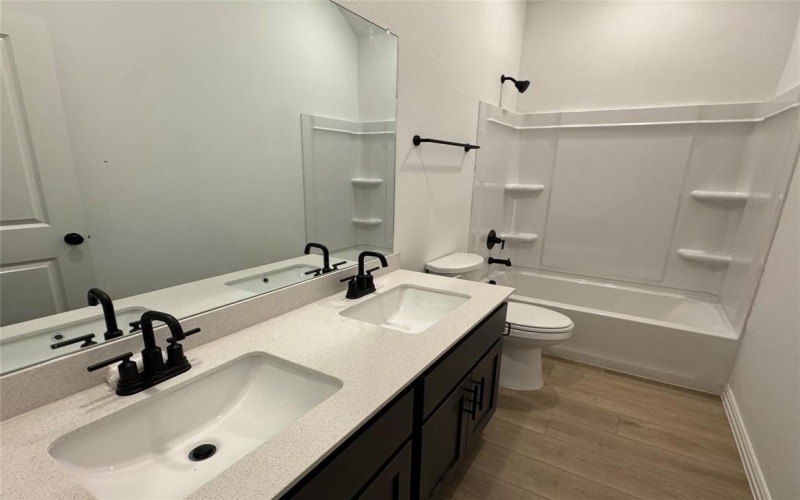 1630 Gracehill, Forney, TX 75126, 3 Bedrooms Bedrooms, ,2 BathroomsBathrooms,Residential,For Sale,1630 Gracehill,20902179