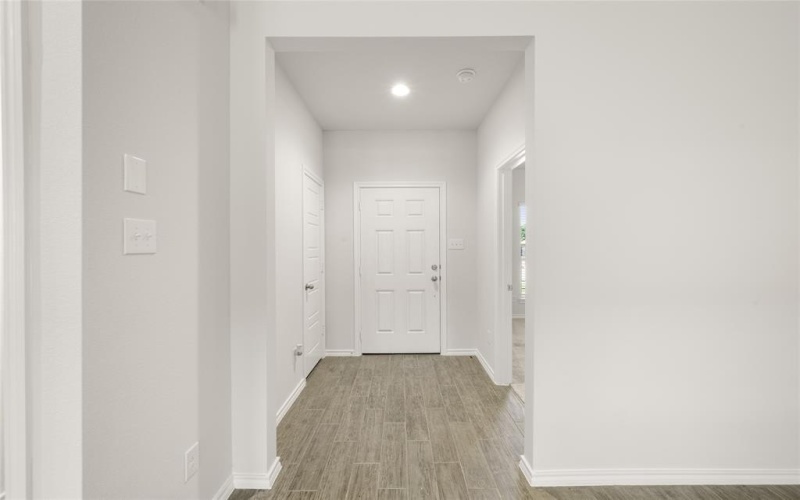 2608 Streamside Drive, Burleson, TX 76028, 4 Habitaciones Habitaciones , ,2 BañosBaños,Residential,En Venta,2608 Streamside Drive,20887755