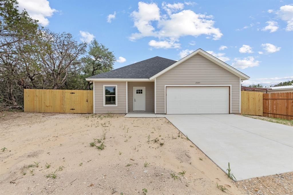 2685 Thompson Road, Weatherford, TX 76087, 3 Bedrooms Bedrooms, ,2 BathroomsBathrooms,Residential,For Sale,2685 Thompson Road,20893055