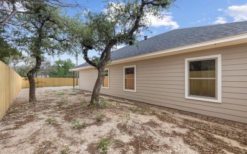 2685 Thompson Road, Weatherford, TX 76087, 3 Bedrooms Bedrooms, ,2 BathroomsBathrooms,Residential,For Sale,2685 Thompson Road,20893055