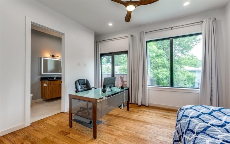 8803 Eustis Avenue, Dallas, TX 75218, 4 Bedrooms Bedrooms, ,5 BathroomsBathrooms,Residential,For Sale,8803 Eustis Avenue,20896276