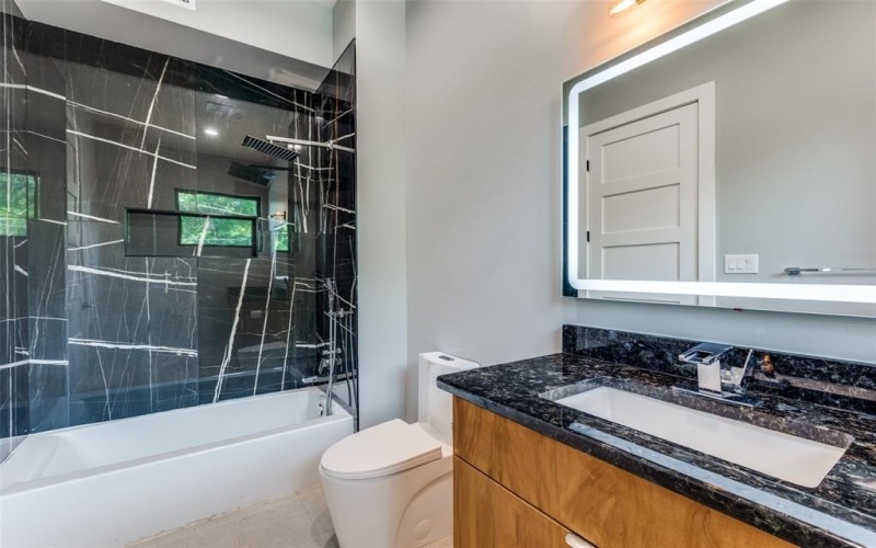 8803 Eustis Avenue, Dallas, TX 75218, 4 Bedrooms Bedrooms, ,5 BathroomsBathrooms,Residential,For Sale,8803 Eustis Avenue,20896276