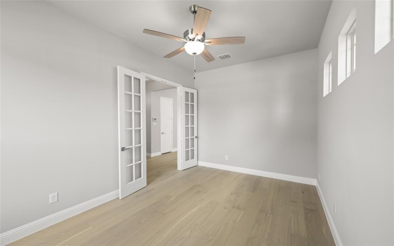 1616 Olympia Avenue, Corinth, TX 76208, 3 Bedrooms Bedrooms, ,2 BathroomsBathrooms,Residential,For Sale,1616 Olympia Avenue,20901399
