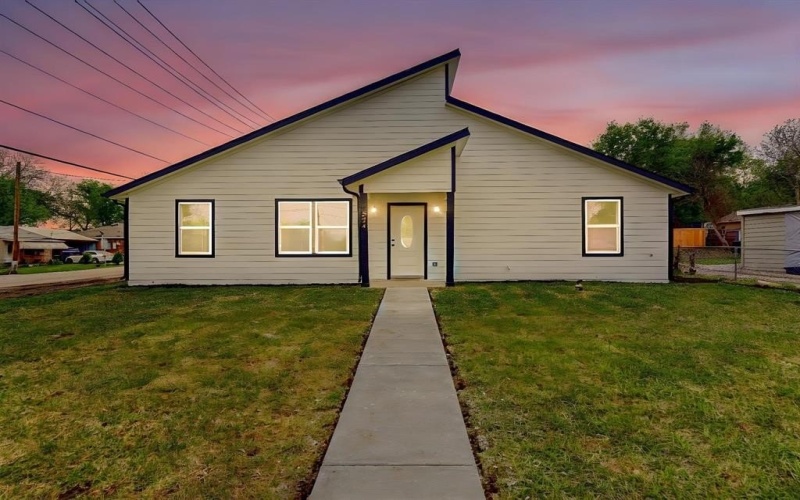 234 Cottonwood, Wilmer, TX 75172, 5 Habitaciones Habitaciones , ,3 BañosBaños,Residential,En Venta,234 Cottonwood,20889421