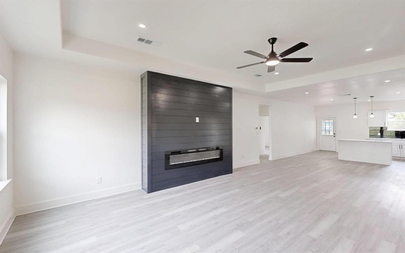 234 Cottonwood, Wilmer, TX 75172, 5 Habitaciones Habitaciones , ,3 BañosBaños,Residential,En Venta,234 Cottonwood,20889421