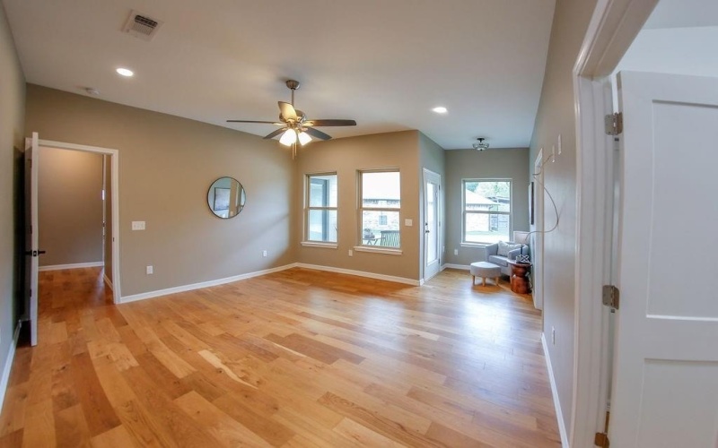 4230 Primrose Lane, Paris, TX 75462, 4 Habitaciones Habitaciones , ,3 BañosBaños,Residential,En Venta,4230 Primrose Lane,20918522