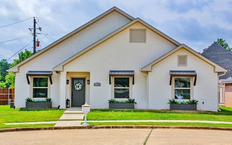 4230 Primrose Lane, Paris, TX 75462, 4 Habitaciones Habitaciones , ,3 BañosBaños,Residential,En Venta,4230 Primrose Lane,20918522