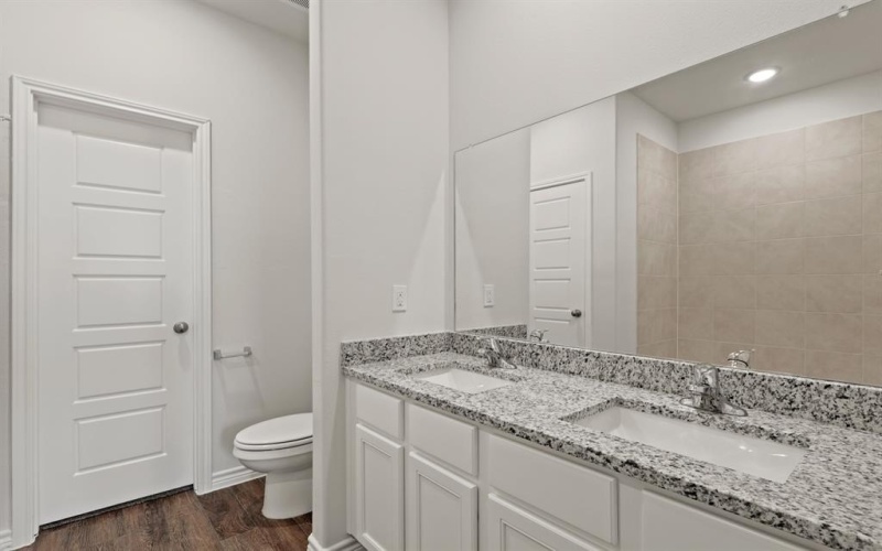 2433 Dahlia Drive, Fort Worth, TX 76123, 5 Bedrooms Bedrooms, ,3 BathroomsBathrooms,Residential,For Sale,2433 Dahlia Drive,20914967