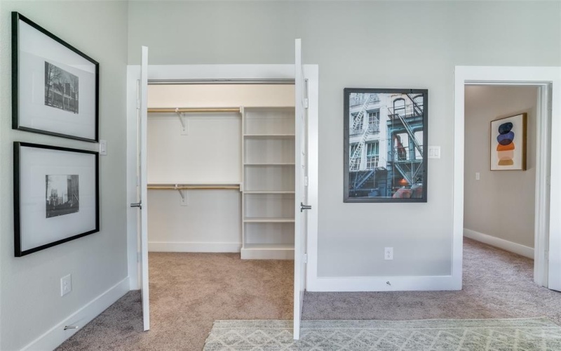 2116 Shea Road #202, Dallas, TX 75235, 2 Bedrooms Bedrooms, ,2 BathroomsBathrooms,Residential Lease,For Rent,2116 Shea Road,20909349