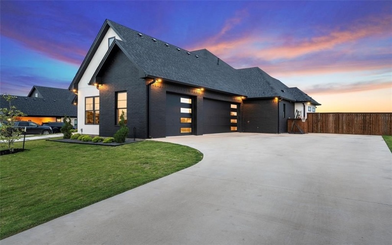 13001 Big Bend Boulevard, Woodway, TX 76712, 3 Habitaciones Habitaciones , ,3 BañosBaños,Residential,En Venta,13001 Big Bend Boulevard,20916590