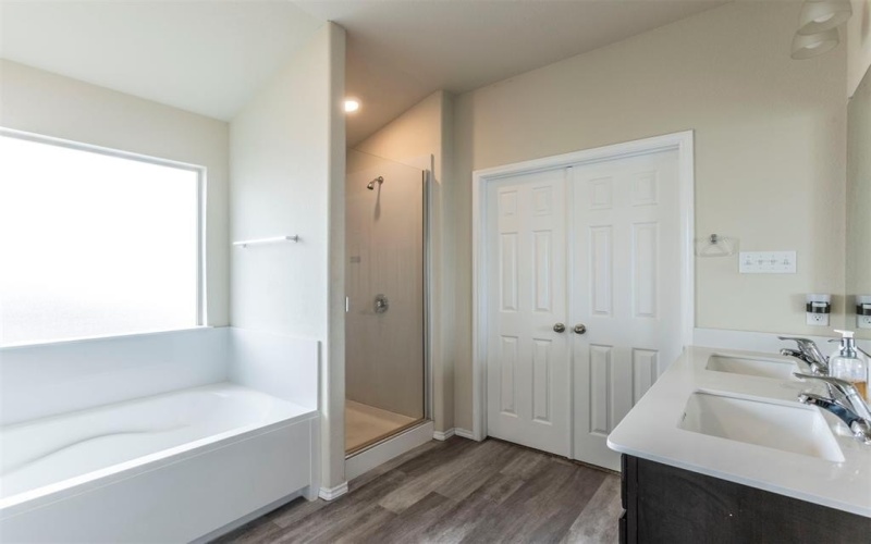 2904 Beutel Road, Waco, TX 76655, 5 Habitaciones Habitaciones , ,3 BañosBaños,Residential,En Venta,2904 Beutel Road,20921948