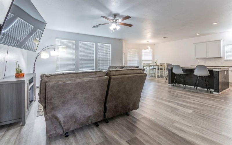 2904 Beutel Road, Waco, TX 76655, 5 Habitaciones Habitaciones , ,3 BañosBaños,Residential,En Venta,2904 Beutel Road,20921948