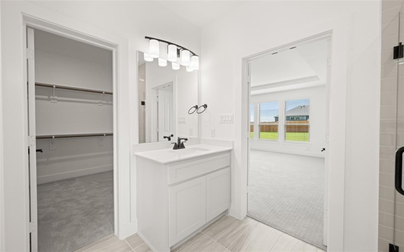 301 E Cheyenne Mountain Corner, Ovilla, TX 75154, 5 Habitaciones Habitaciones , ,3 BañosBaños,Residential,En Venta,301 E Cheyenne Mountain Corner,20911154