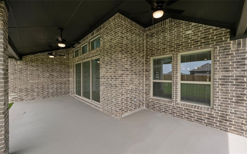 301 E Cheyenne Mountain Corner, Ovilla, TX 75154, 5 Habitaciones Habitaciones , ,3 BañosBaños,Residential,En Venta,301 E Cheyenne Mountain Corner,20911154