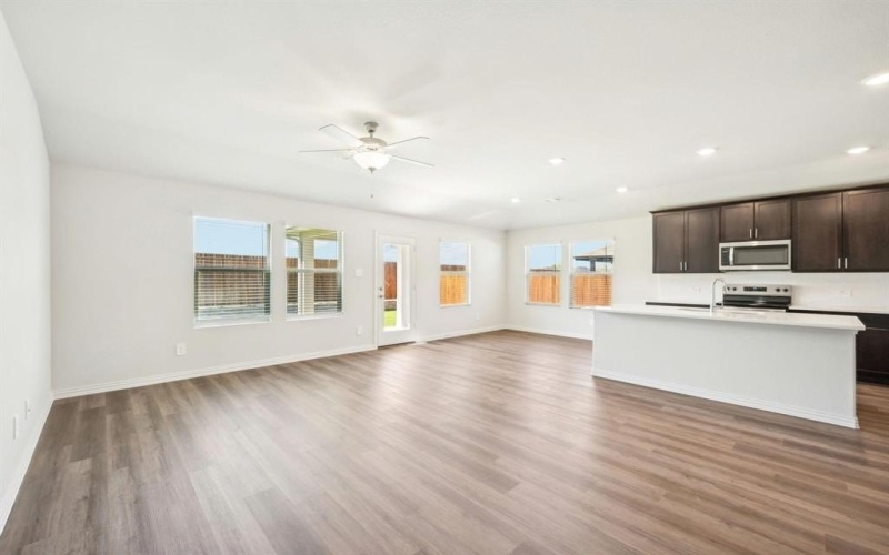 2203 Gustavus Drive, Sherman, TX 75092, 4 Bedrooms Bedrooms, ,2 BathroomsBathrooms,Residential Lease,For Rent,2203 Gustavus Drive,20920984