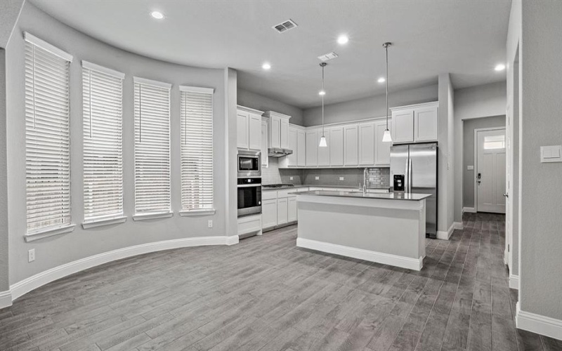 10621 ZIRCON Lane, Fort Worth, TX 76036, 4 Bedrooms Bedrooms, ,2 BathroomsBathrooms,Residential,For Sale,10621 ZIRCON Lane,20915769