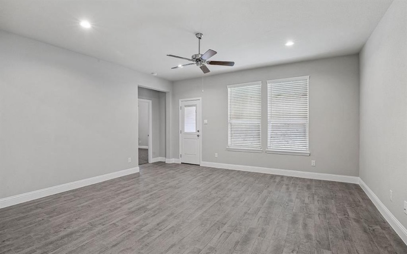 10621 ZIRCON Lane, Fort Worth, TX 76036, 4 Bedrooms Bedrooms, ,2 BathroomsBathrooms,Residential,For Sale,10621 ZIRCON Lane,20915769