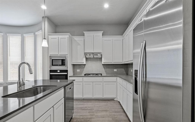 10621 ZIRCON Lane, Fort Worth, TX 76036, 4 Bedrooms Bedrooms, ,2 BathroomsBathrooms,Residential,For Sale,10621 ZIRCON Lane,20915769