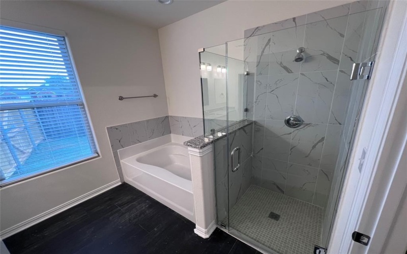 1607 Fairway Drive, Sherman, TX 75090, 4 Bedrooms Bedrooms, ,2 BathroomsBathrooms,Residential Lease,For Rent,1607 Fairway Drive,20909374